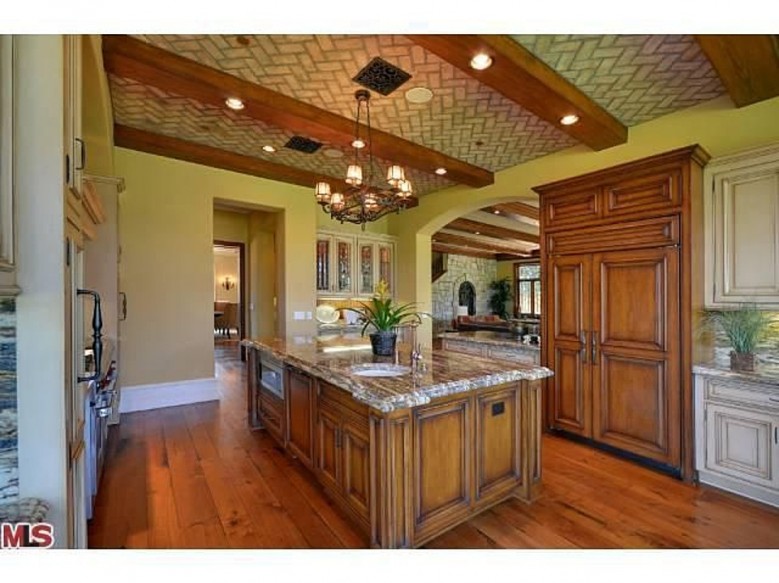 kimye_kitchen_2
