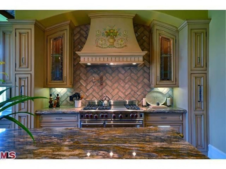 kimye_kitchen_3